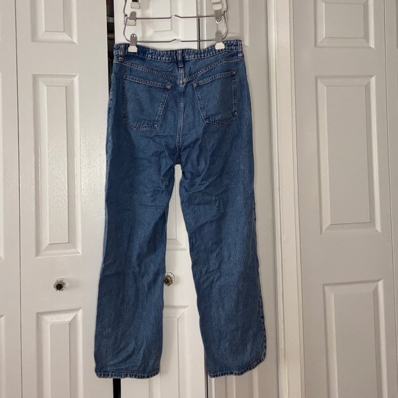 Abercrombie Curve Love High Rise Loose Jean - Picture 5 of 6